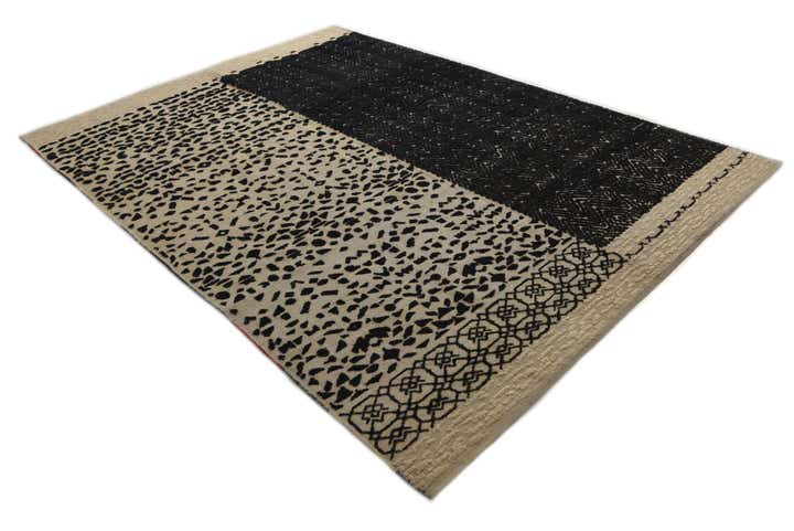 7' 5 x 10' 2 Hand Knotted Darya Wool Rug