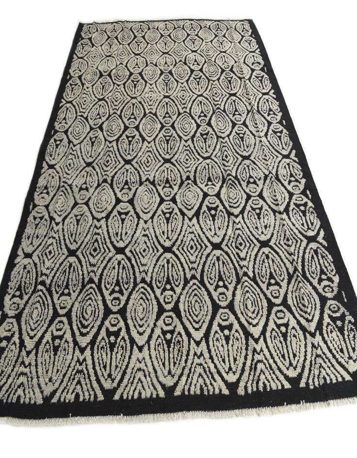 Detail image of 8' 4 x 10' 3 Hand Knotted Darya Wool Rug