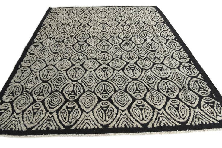Detail image of 8' 4 x 10' 3 Hand Knotted Darya Wool Rug