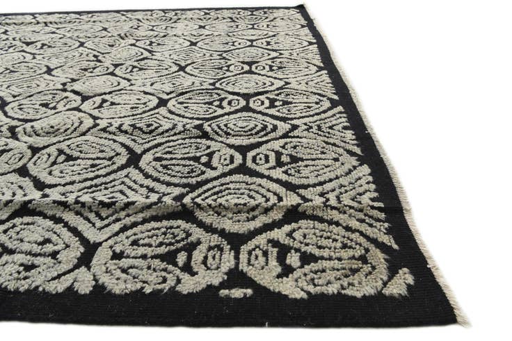 Detail image of 8' 4 x 10' 3 Hand Knotted Darya Wool Rug