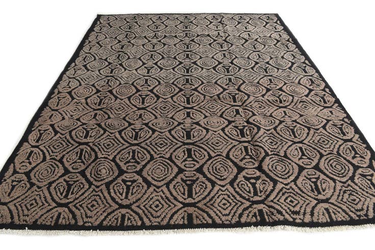 Detail image of 8' 4 x 10' 4 Hand Knotted Darya Wool Rug