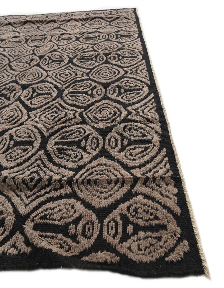 Detail image of 8' x 10' 7  Hand Knotted Darya Wool Rug