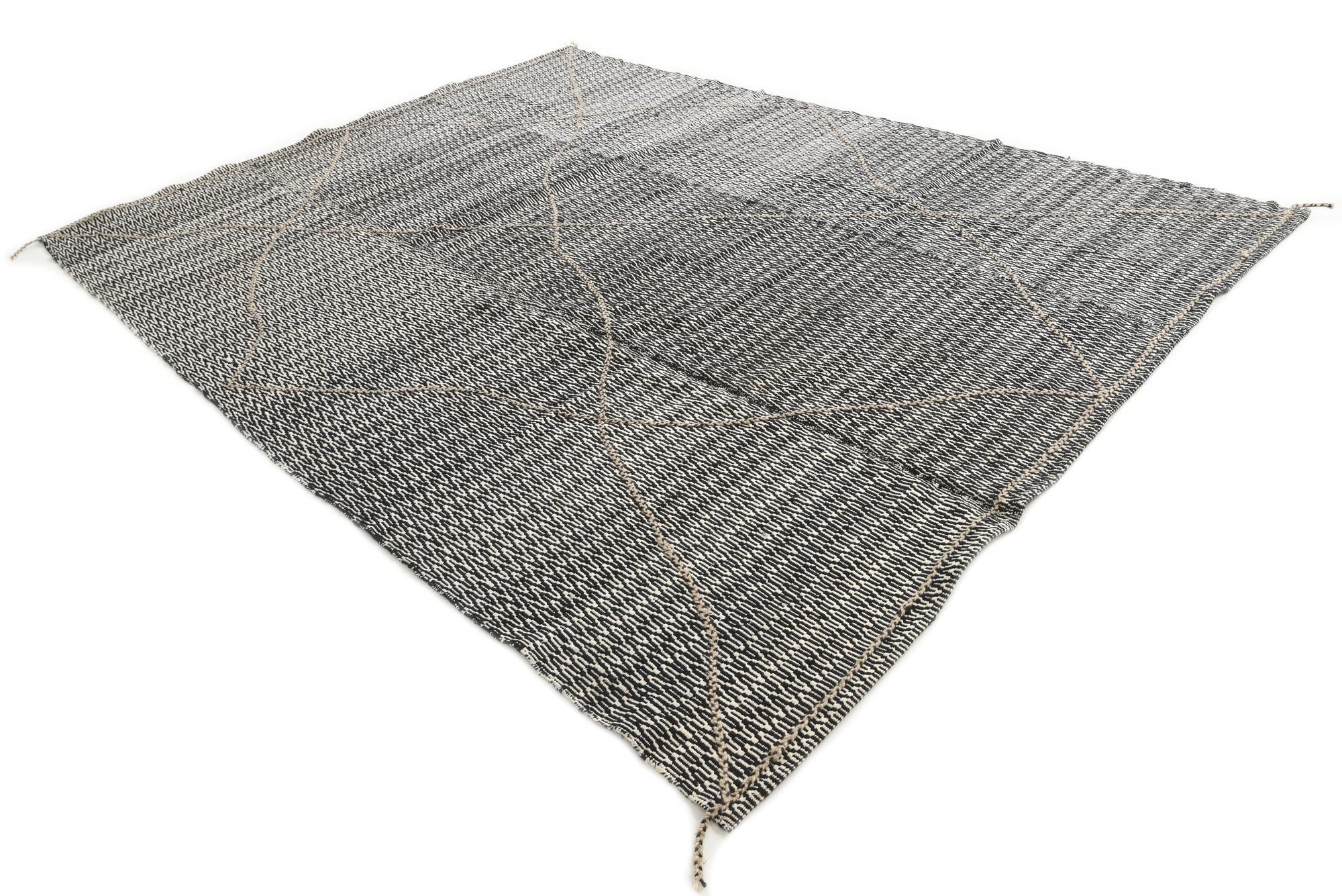 8' 7 x 11' 5 Hand Knotted Darya Wool Rug