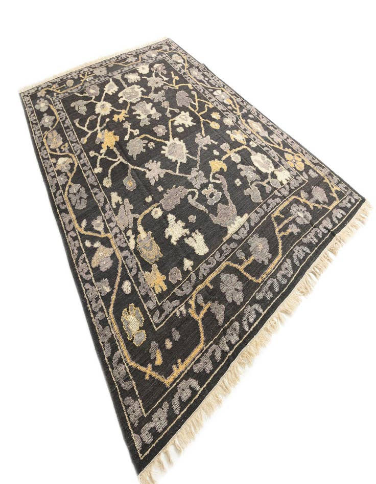 Detail image of 9' 1 x 12' 9 Hand Knotted Darya Wool Rug