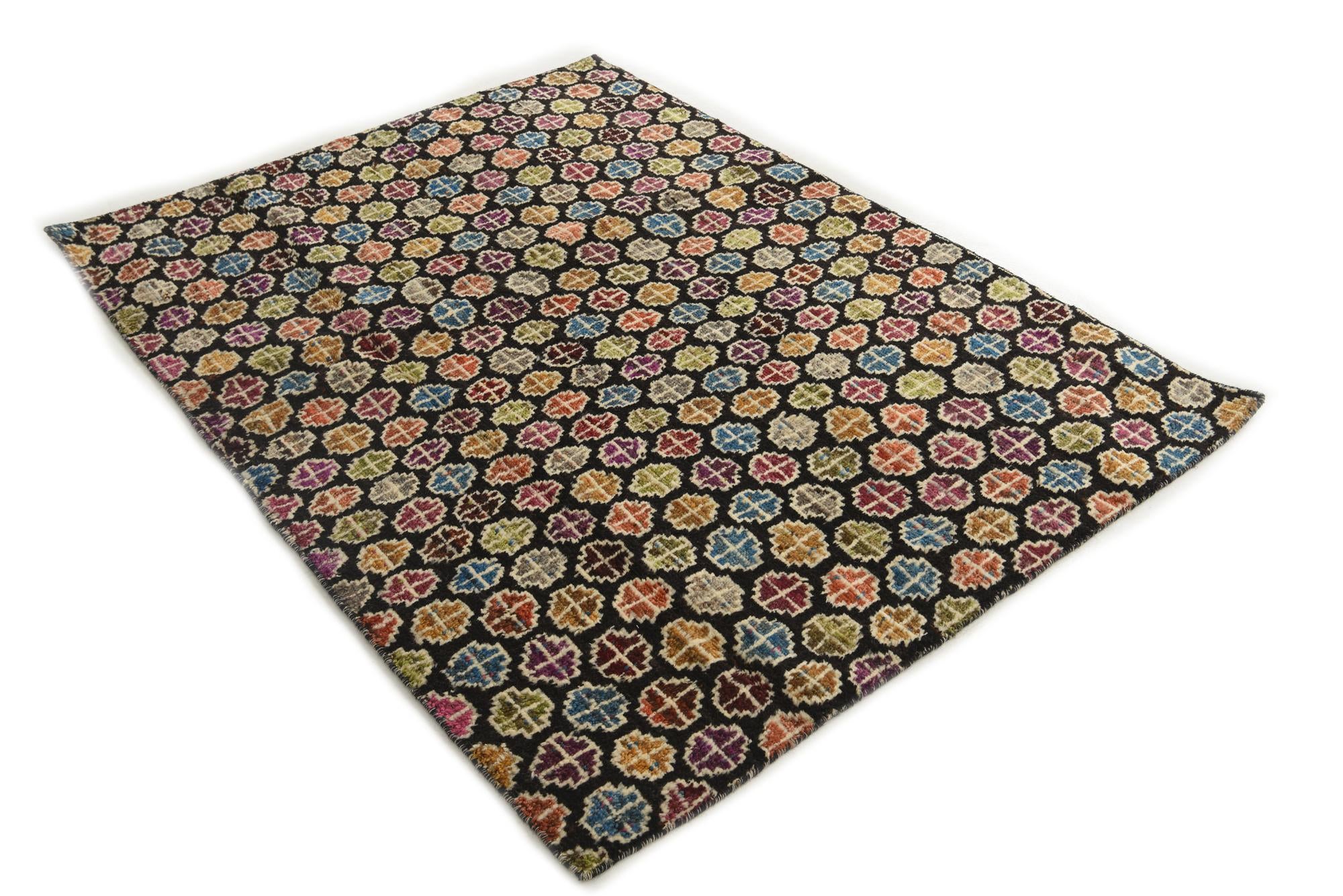4' 10 x 6' 7 Hand Knotted Darya Wool Rug