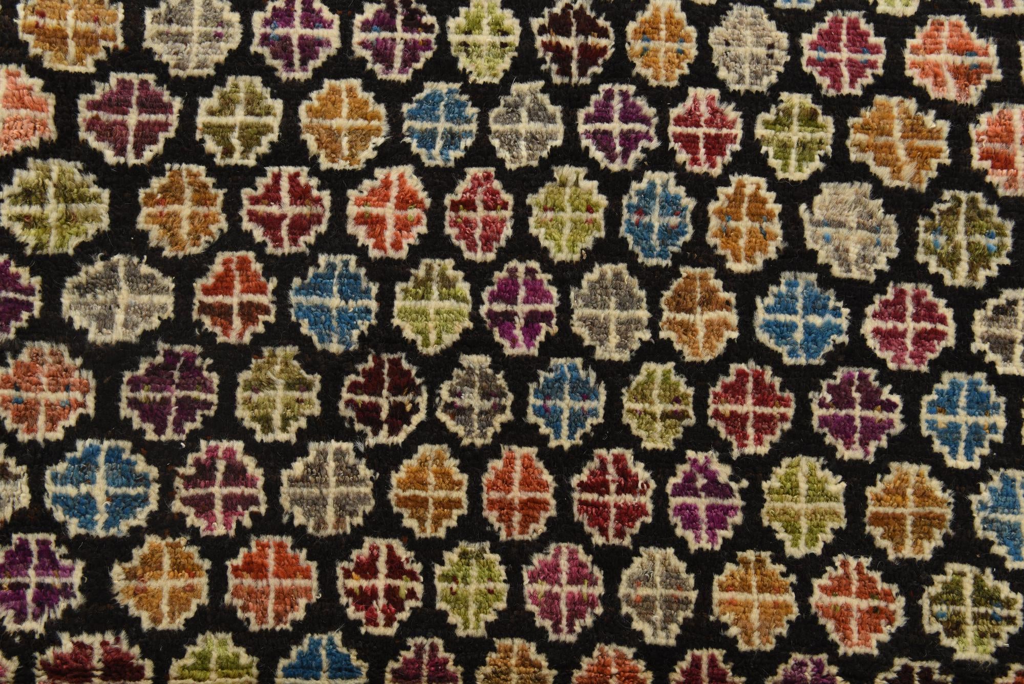 4' 10 x 6' 7 Hand Knotted Darya Wool Rug