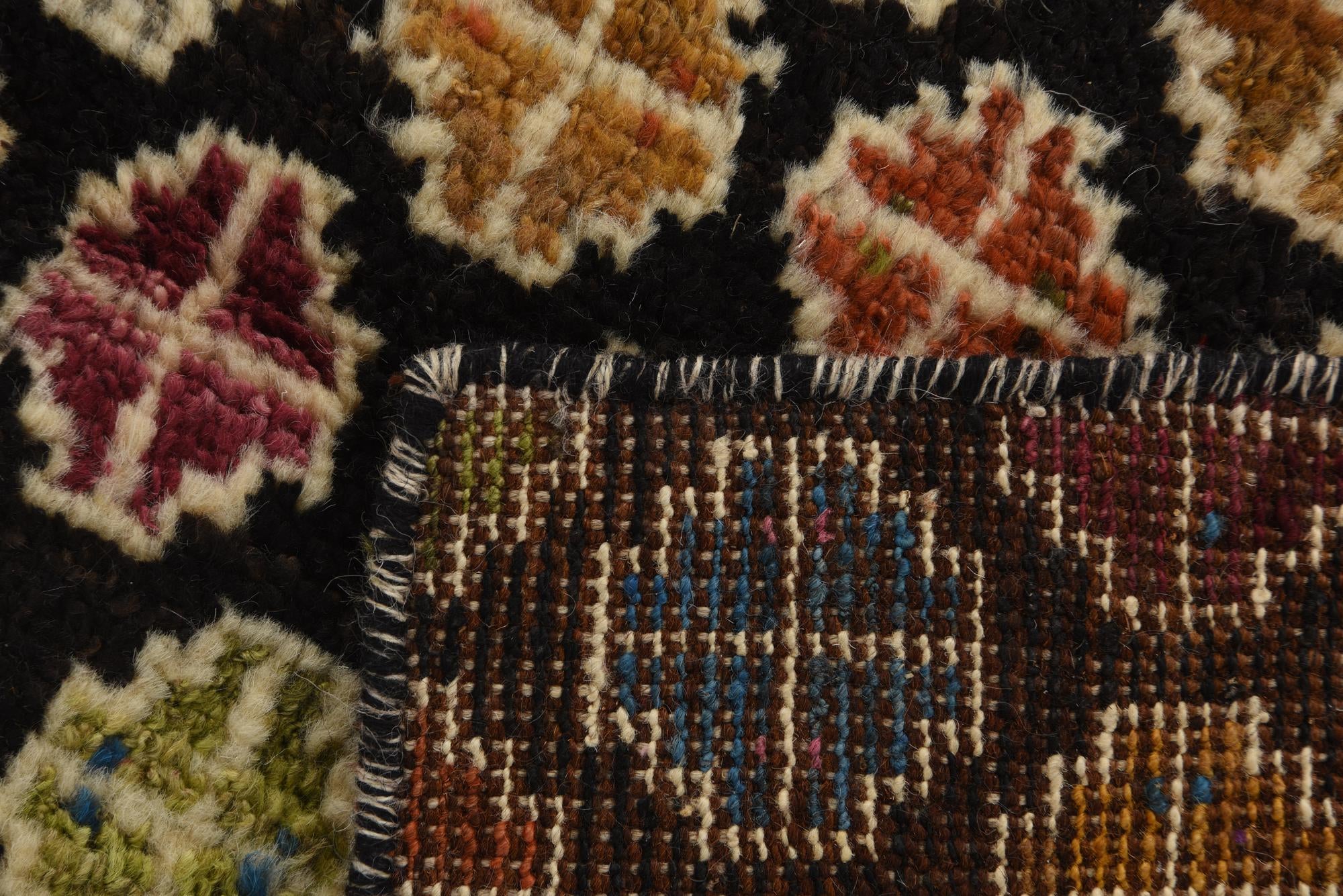 4' 10 x 6' 7 Hand Knotted Darya Wool Rug