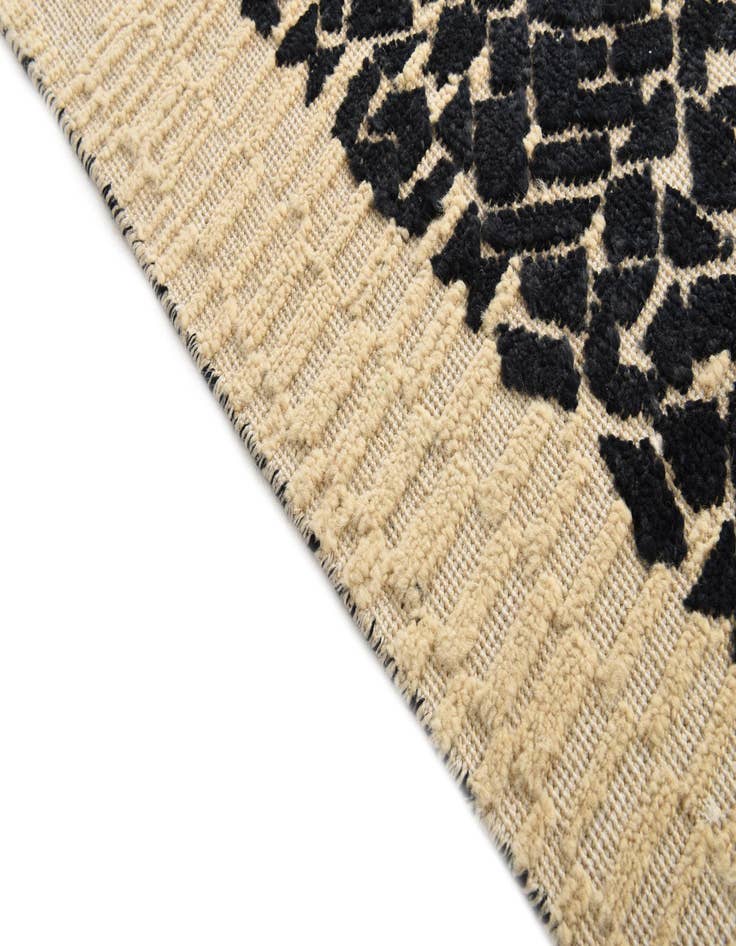 Detail image of 7' 10 x 9' 11  Hand Knotted Darya Wool Rug