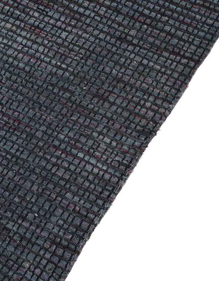 Detail image of 7' 8 x 10' Hand Knotted Darya Wool Rug