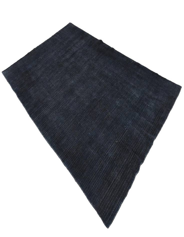 Detail image of 6' 3 x 9' 9 Hand Knotted Darya Wool Rug