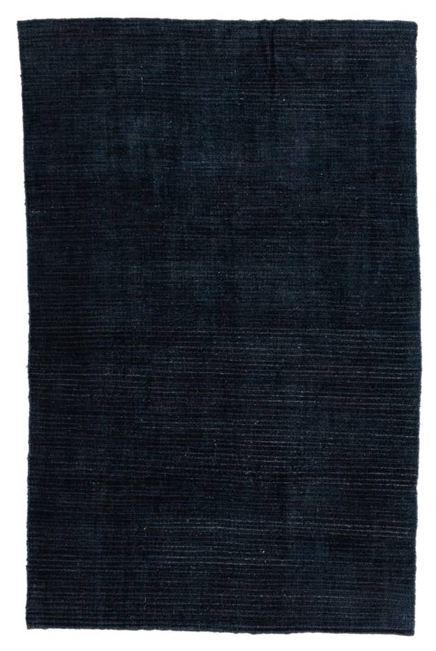 Detail image of 6' 3 x 9' 9 Hand Knotted Darya Wool Rug