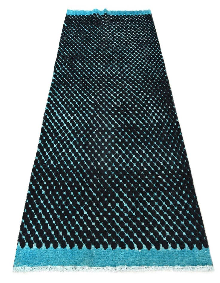 Detail image of 5' 2 x 8' 2  Hand Knotted Darya Wool Rug