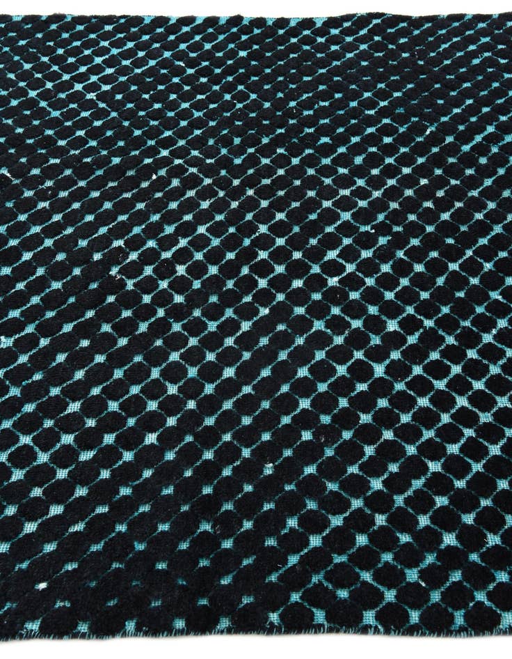 Detail image of 5' 2 x 8' 2  Hand Knotted Darya Wool Rug