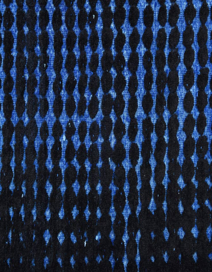 Detail image of 6' 7 x 9' 9  Hand Knotted Darya Wool Rug