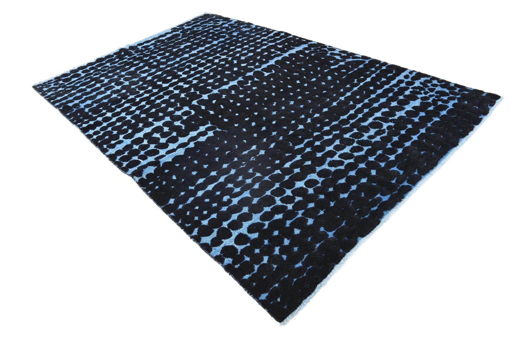 6' 6 x 10' Hand Knotted Darya Wool Rug