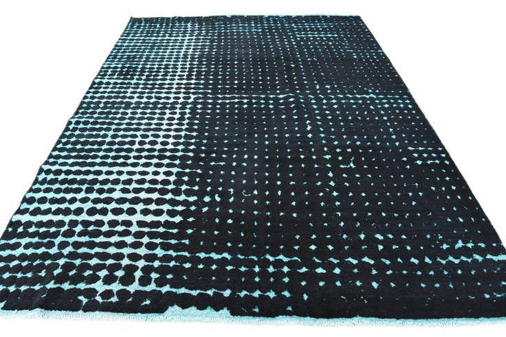 Detail image of 8' x 10' 5 Hand Knotted Darya Wool Rug