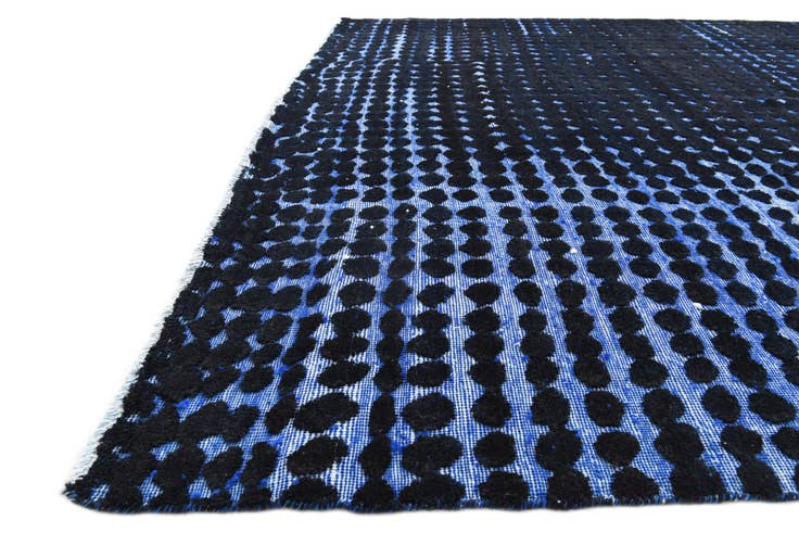 Detail image of 8' x 10' 3 Hand Knotted Darya Wool Rug