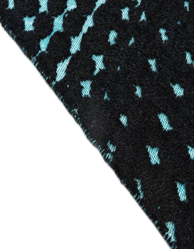 Detail image of 7' 9 x 10' 4  Hand Knotted Darya Wool Rug