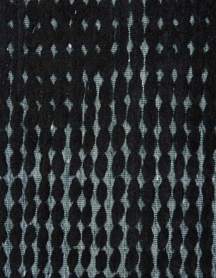 Detail image of 6' 6 x 10' 4  Hand Knotted Darya Wool Rug