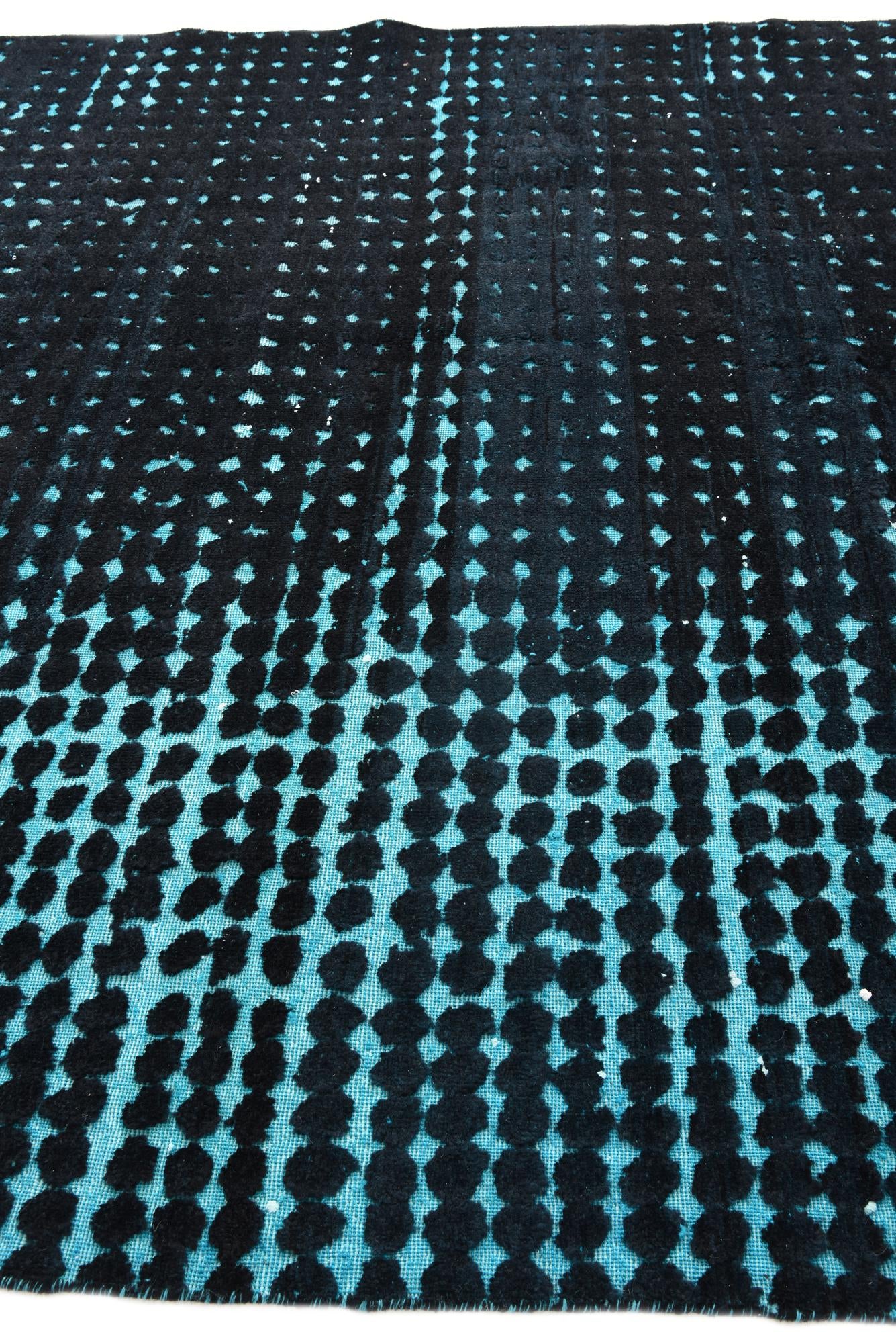 8' x 10' 2 Hand Knotted Darya Wool Rug