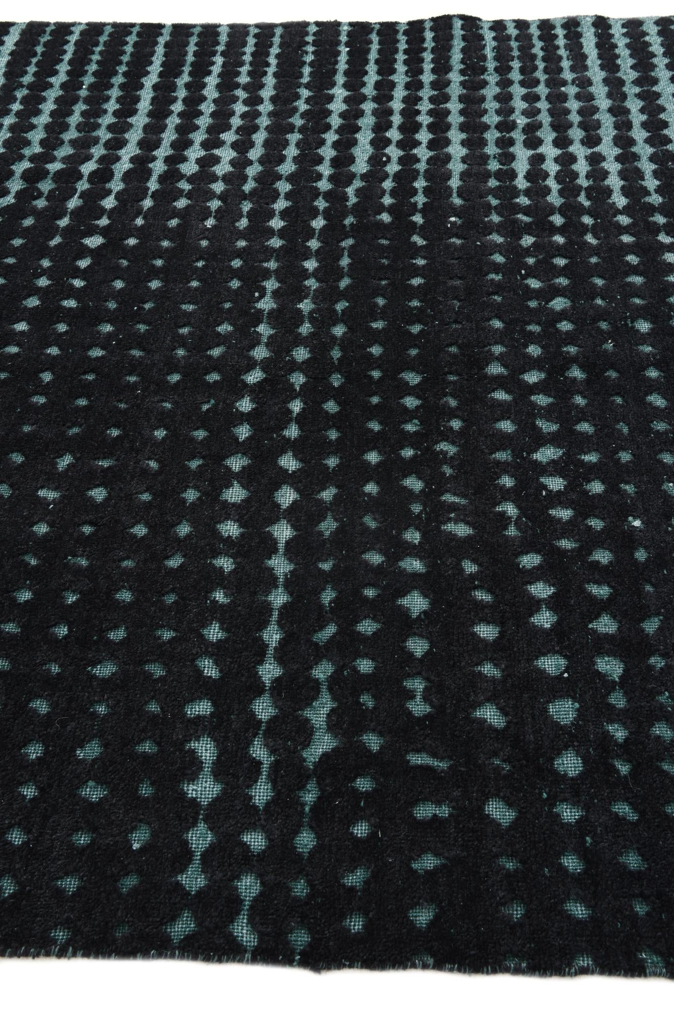 6' 4 x 10' Hand Knotted Darya Wool Rug