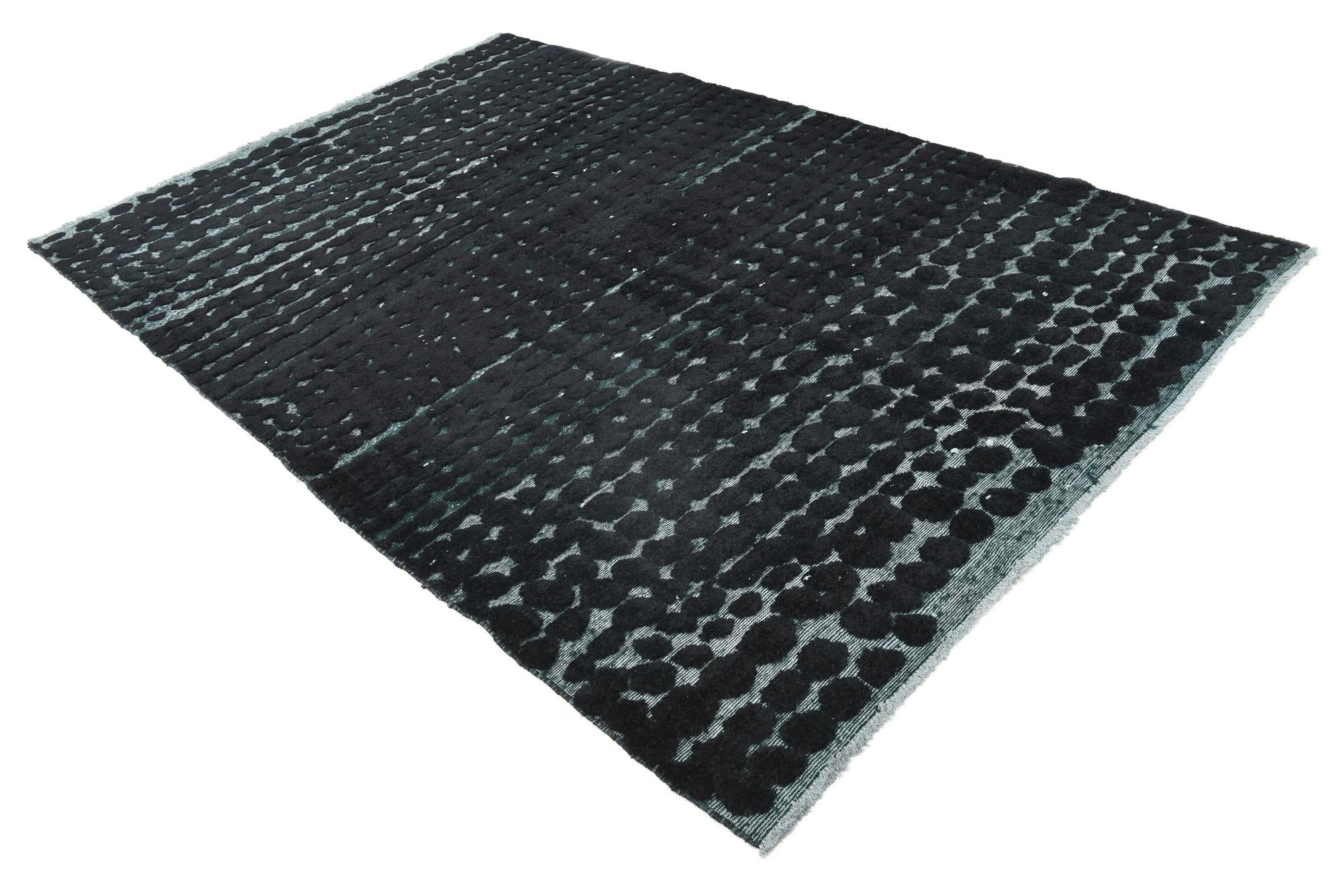 6' 6 x 10' 2 Hand Knotted Darya Wool Rug