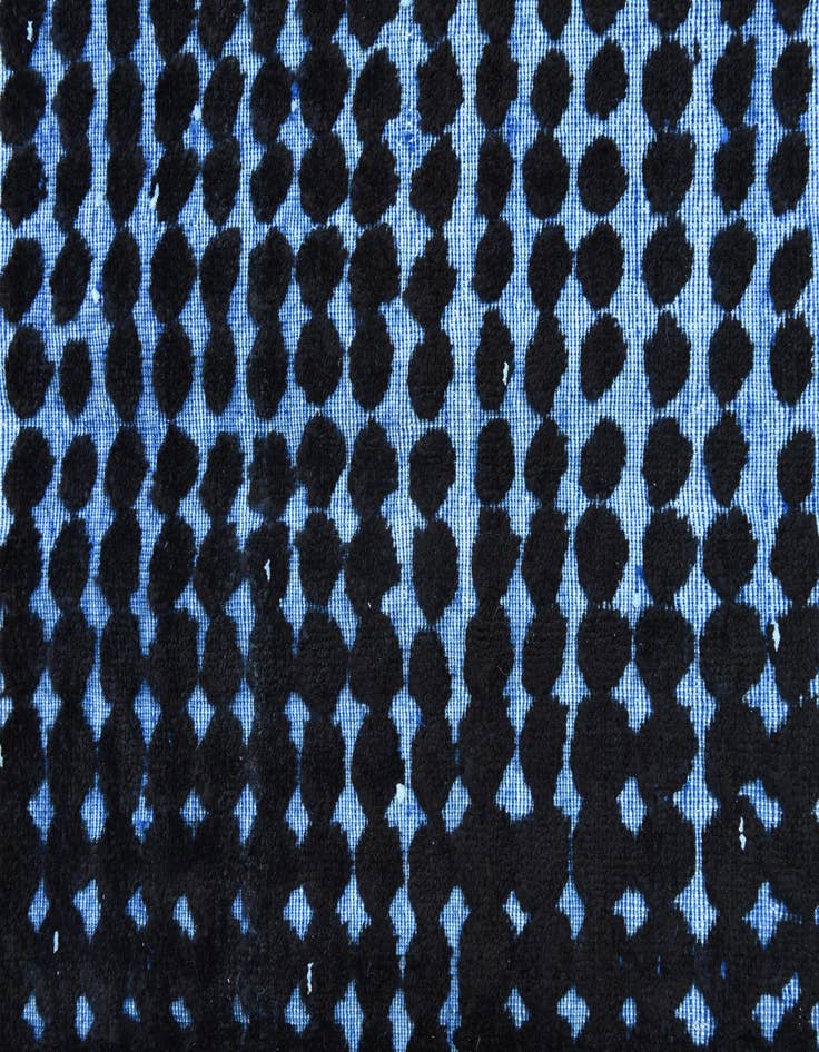 Detail image of 6' 4 x 10' 4  Hand Knotted Darya Wool Rug