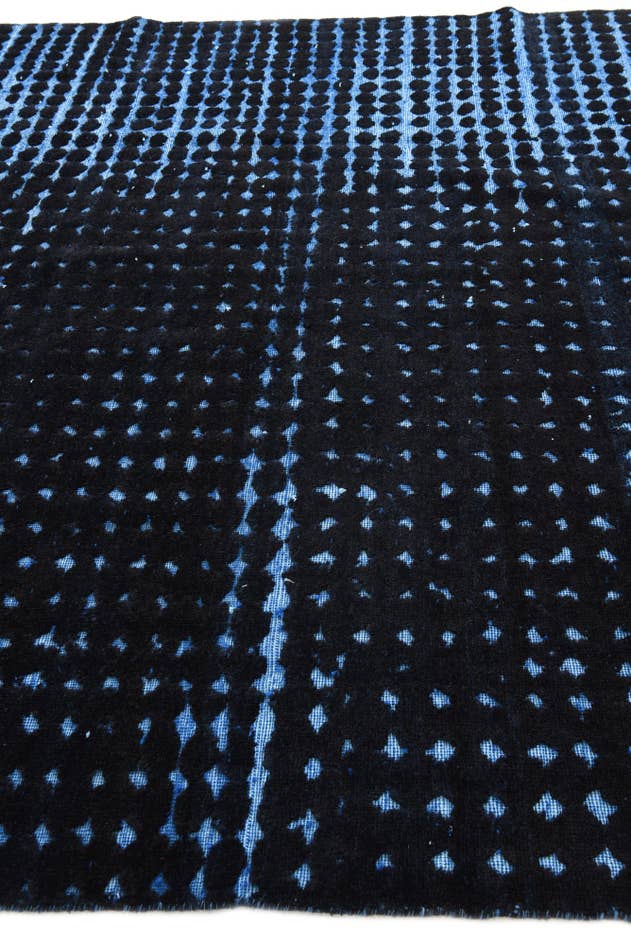 Detail image of 7' 10 x 10' 3 Hand Knotted Darya Wool Rug