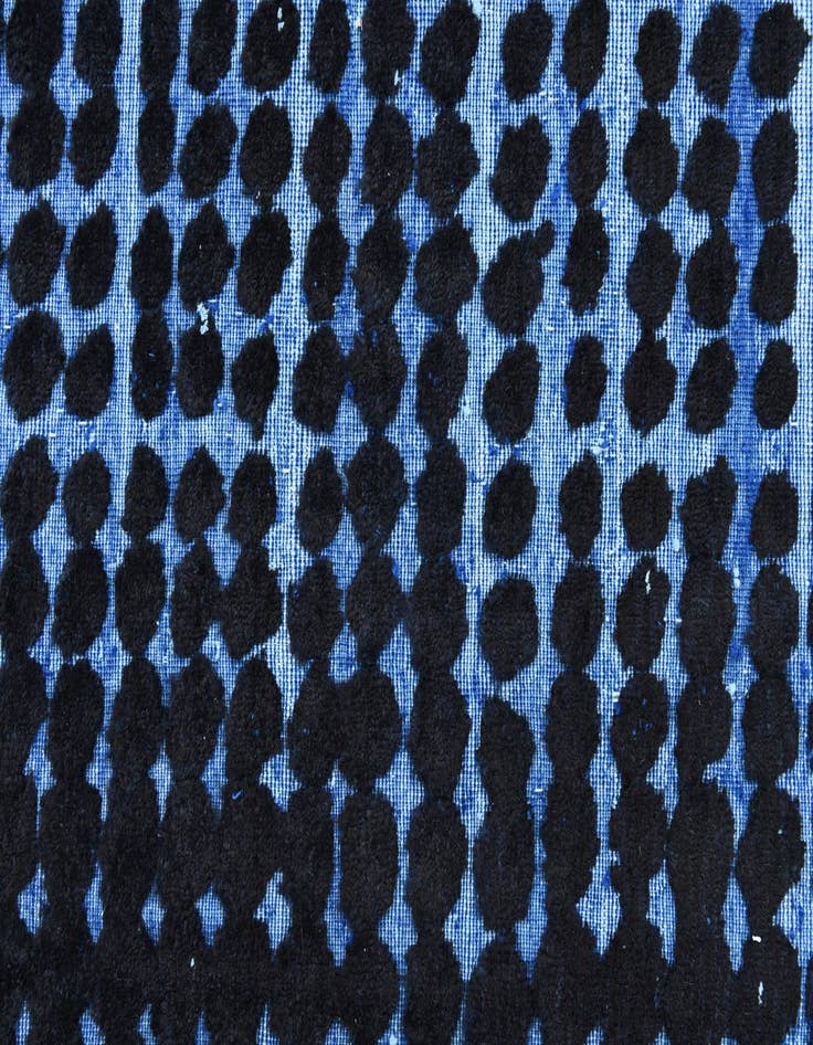 Detail image of 9' x 13'  Hand Knotted Darya Wool Rug