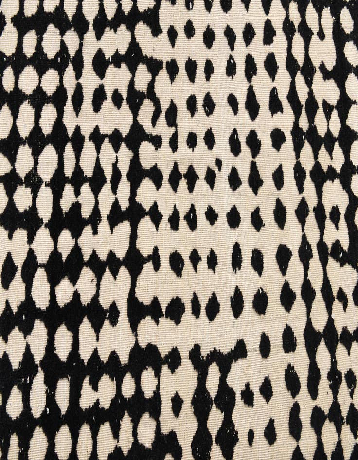 Detail image of 6' 4 x 10' 5  Hand Knotted Darya Wool Rug