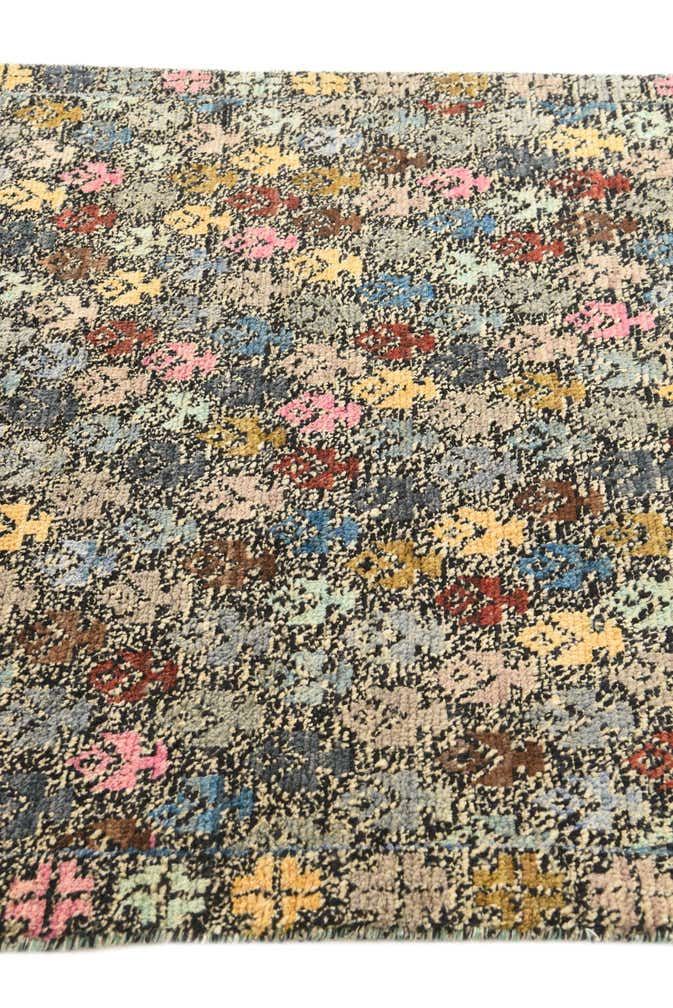 4' 1 x 6' Hand Knotted Darya Wool Rug