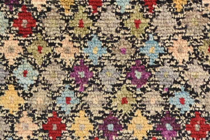 Detail image of 4' x 6' Hand Knotted Darya Wool Rug