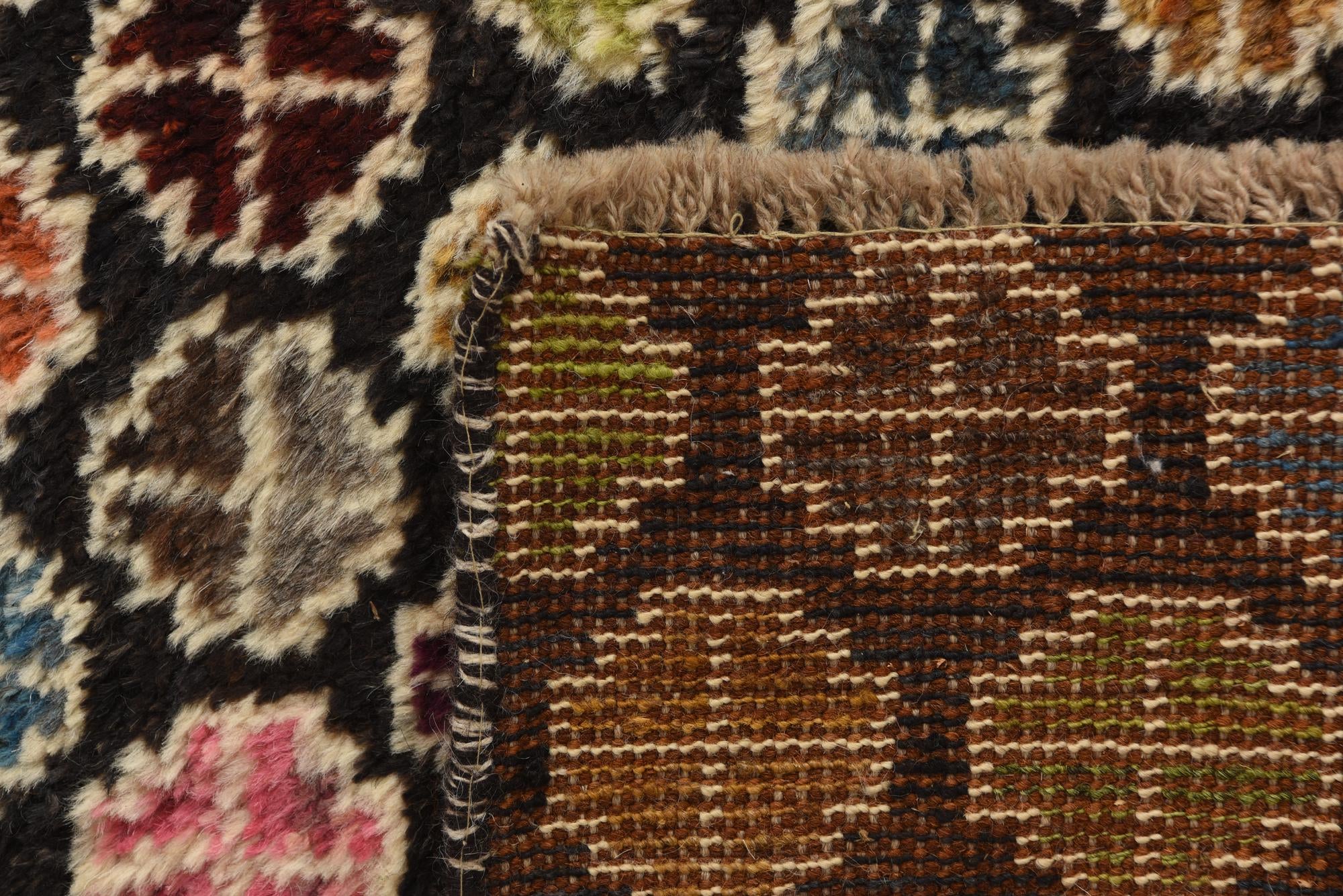 9' x 12' 3 Hand Knotted Darya Wool Rug