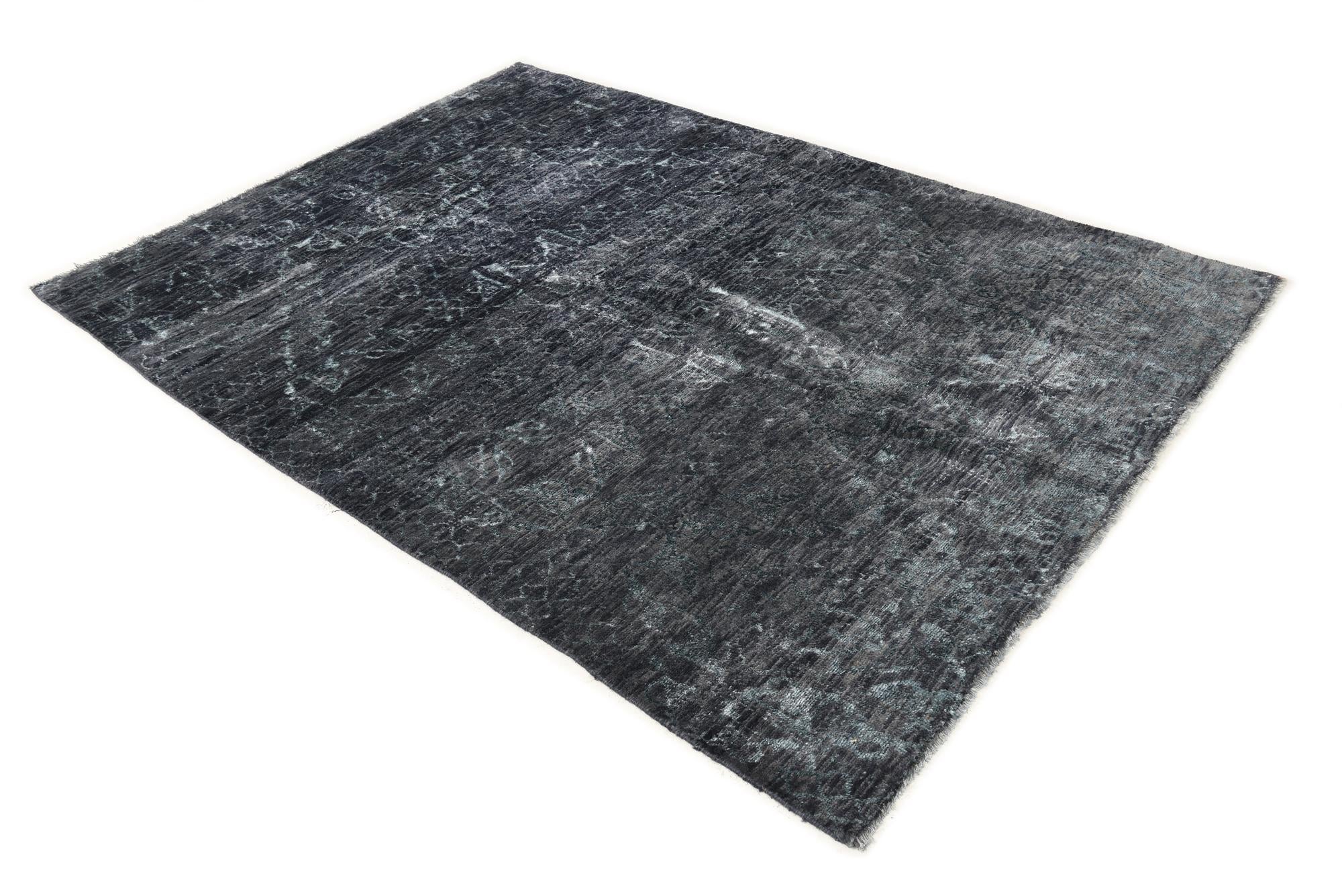 5' 10 x 8' 5 Hand Knotted Darya Wool Rug