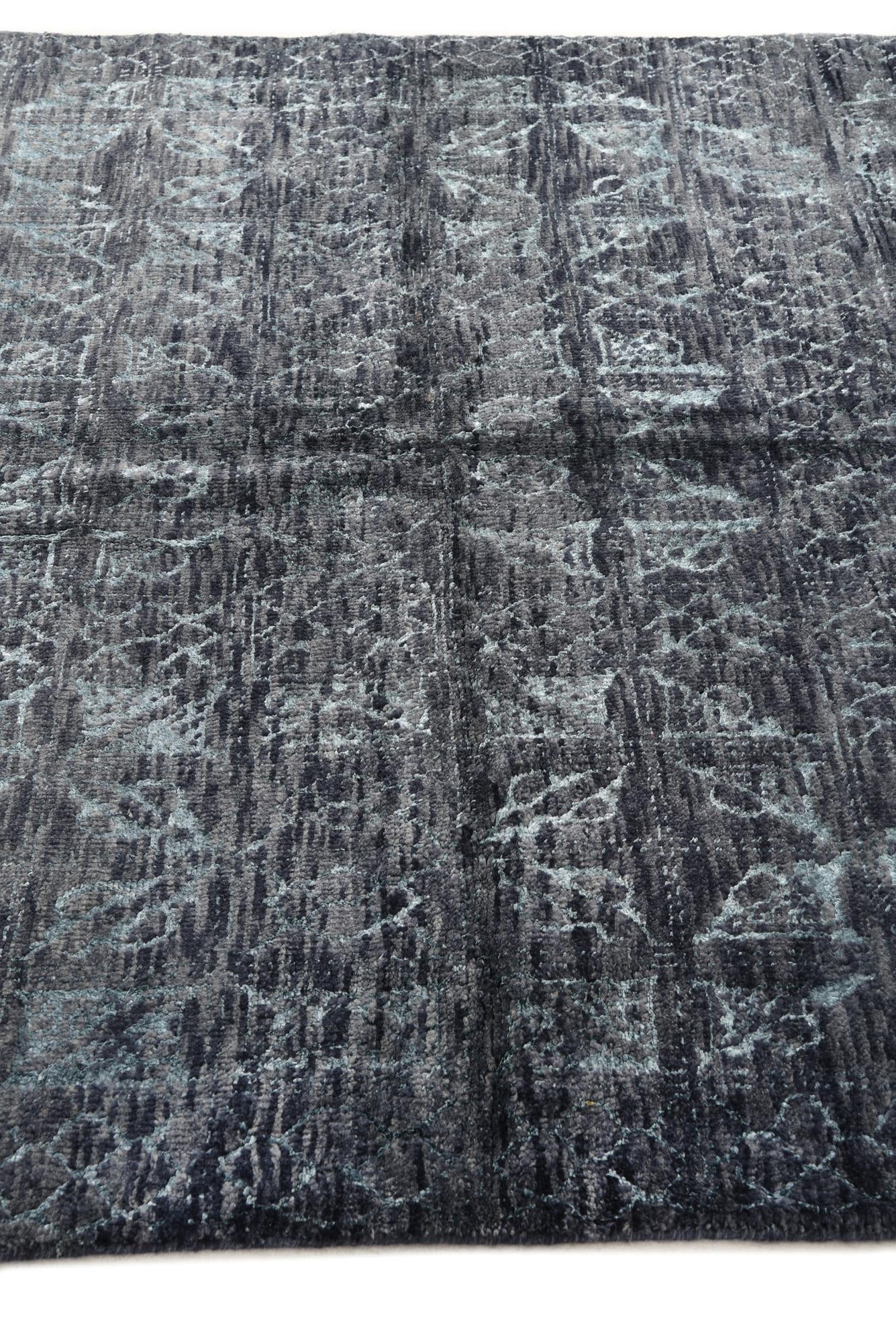 5' 10 x 8' 5 Hand Knotted Darya Wool Rug