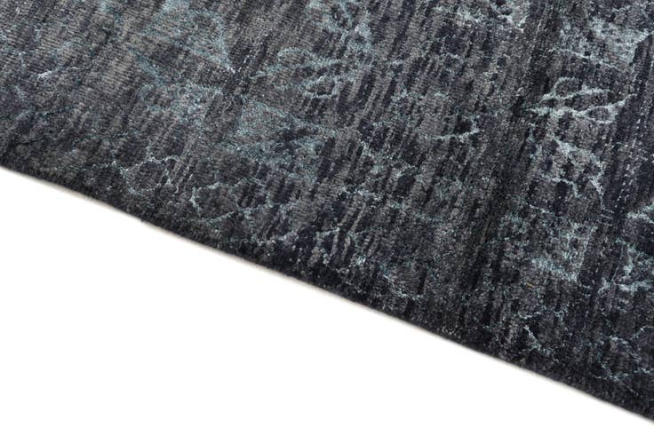 Detail image of 5' 10 x 8' 5 Hand Knotted Darya Wool Rug