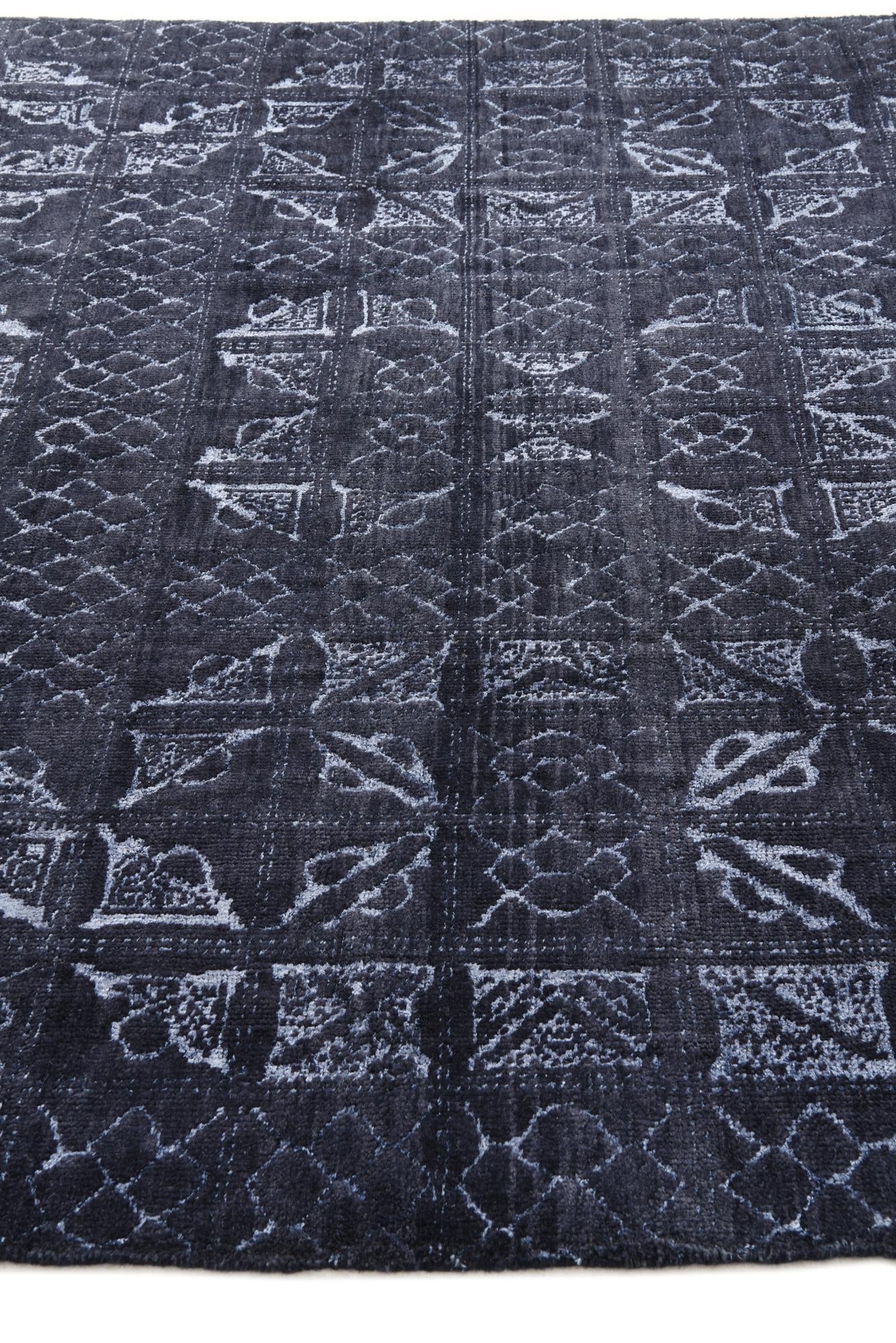 7' 8 x 10' Hand Knotted Darya Wool Rug
