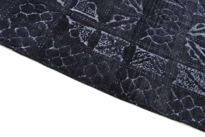 7' 8 x 10' Hand Knotted Darya Wool Rug