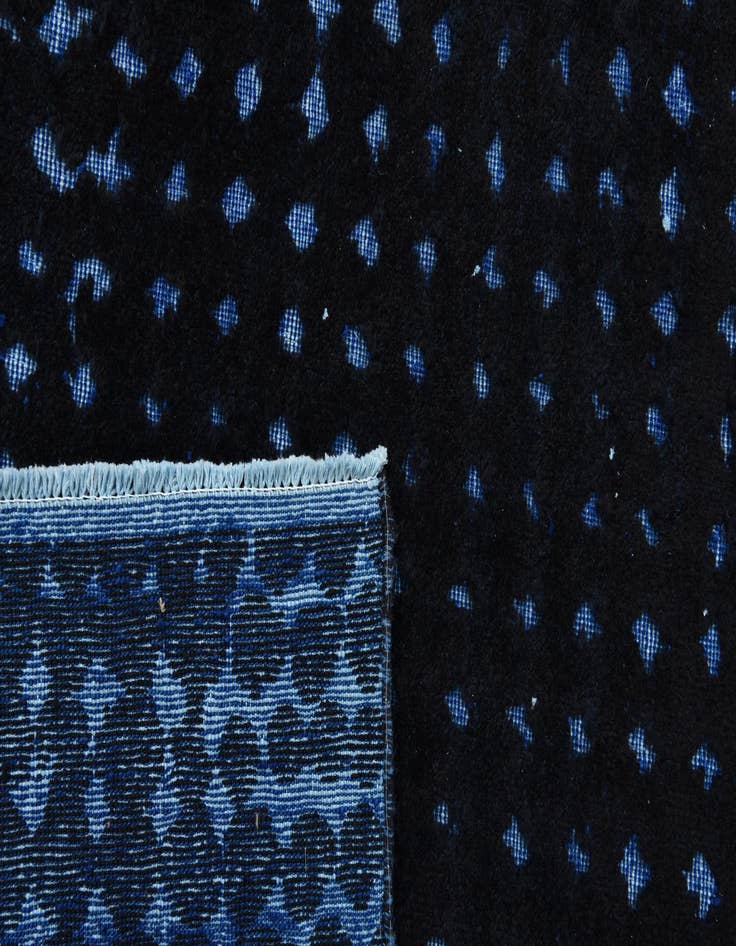 Detail image of 7' 9 x 10' 5  Hand Knotted Darya Wool Rug