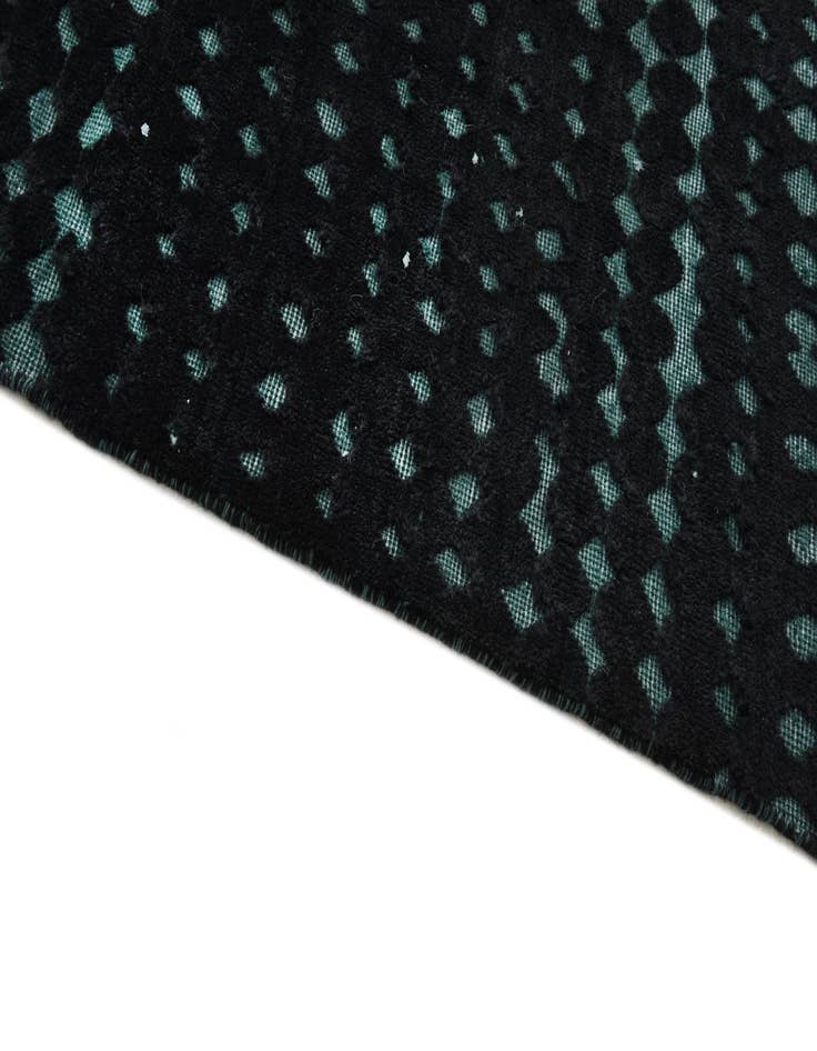 Detail image of 6' 4 x 10' 1  Hand Knotted Darya Wool Rug