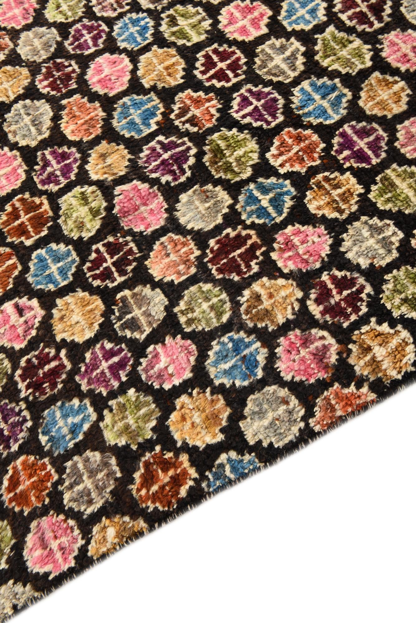 8' 2 x 10' Hand Knotted Darya Wool Rug