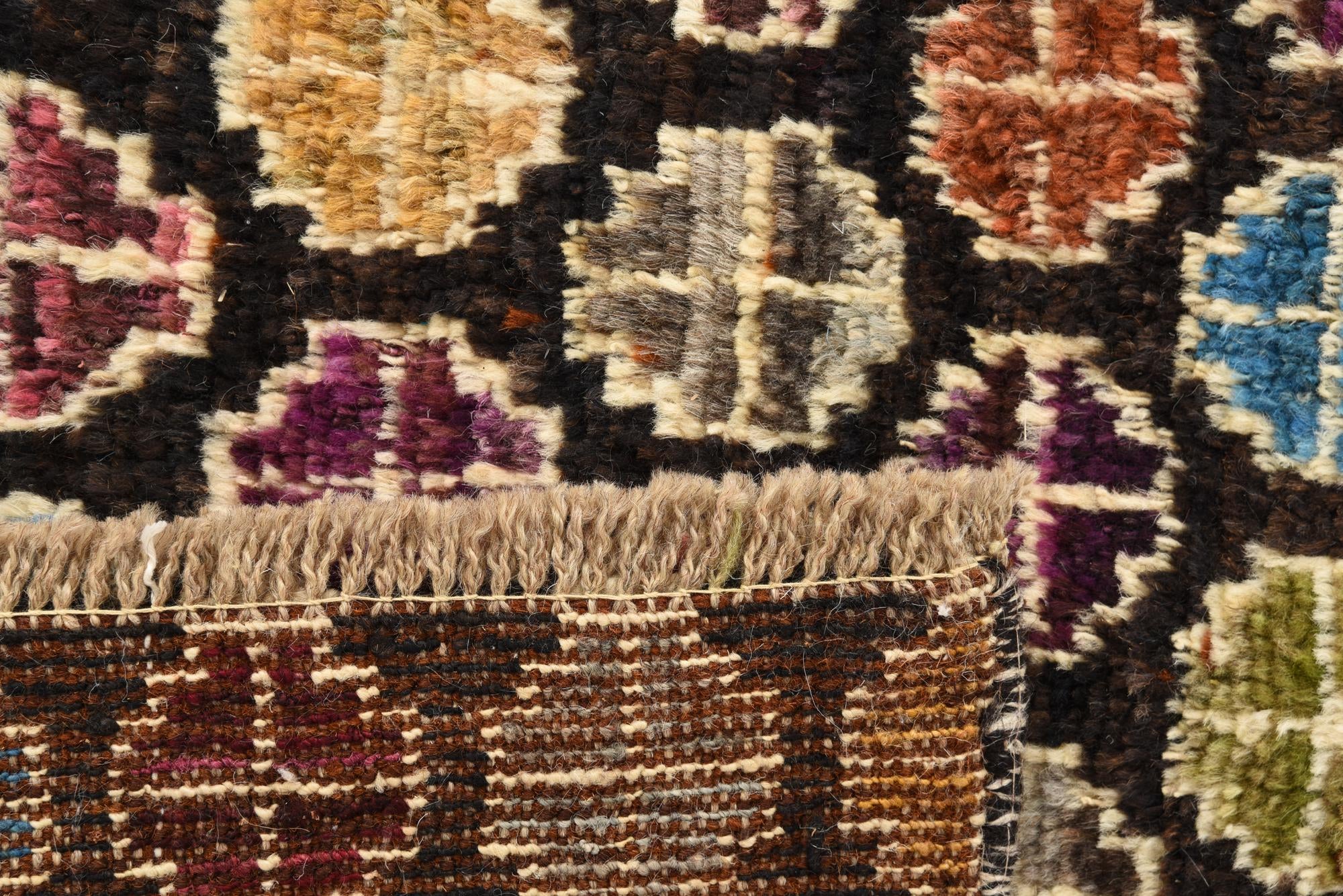 8' 2 x 10' Hand Knotted Darya Wool Rug