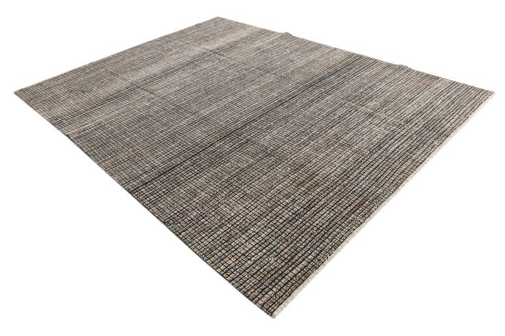 Detail image of 7' 7 x 9' 10 Hand Knotted Darya Wool Rug