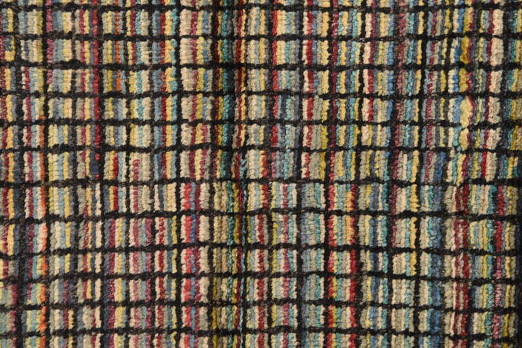 Detail image of 2' 6 x 4' Hand Knotted Darya Wool Rug