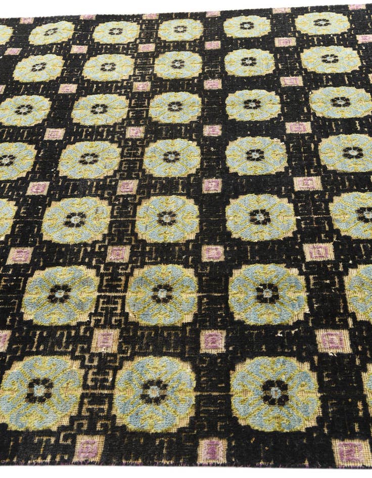 Detail image of 6' 5 x 10' 3  Hand Knotted Darya Wool Rug