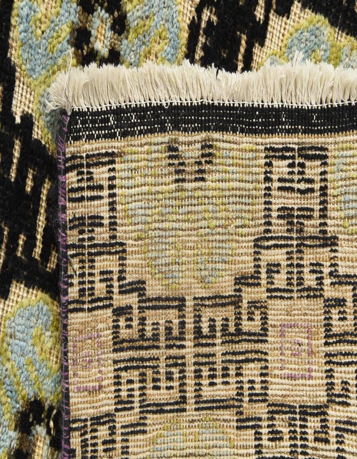 Detail image of 6' 5 x 10' 3  Hand Knotted Darya Wool Rug