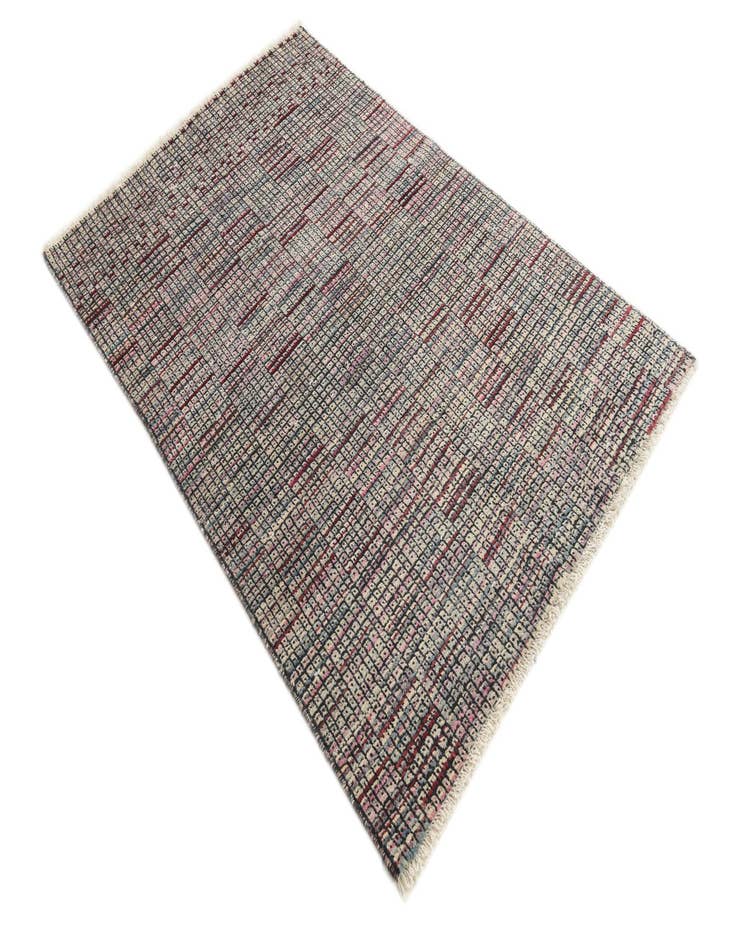 Detail image of 3' 8 x 5' 9 Hand Knotted Darya Wool Rug