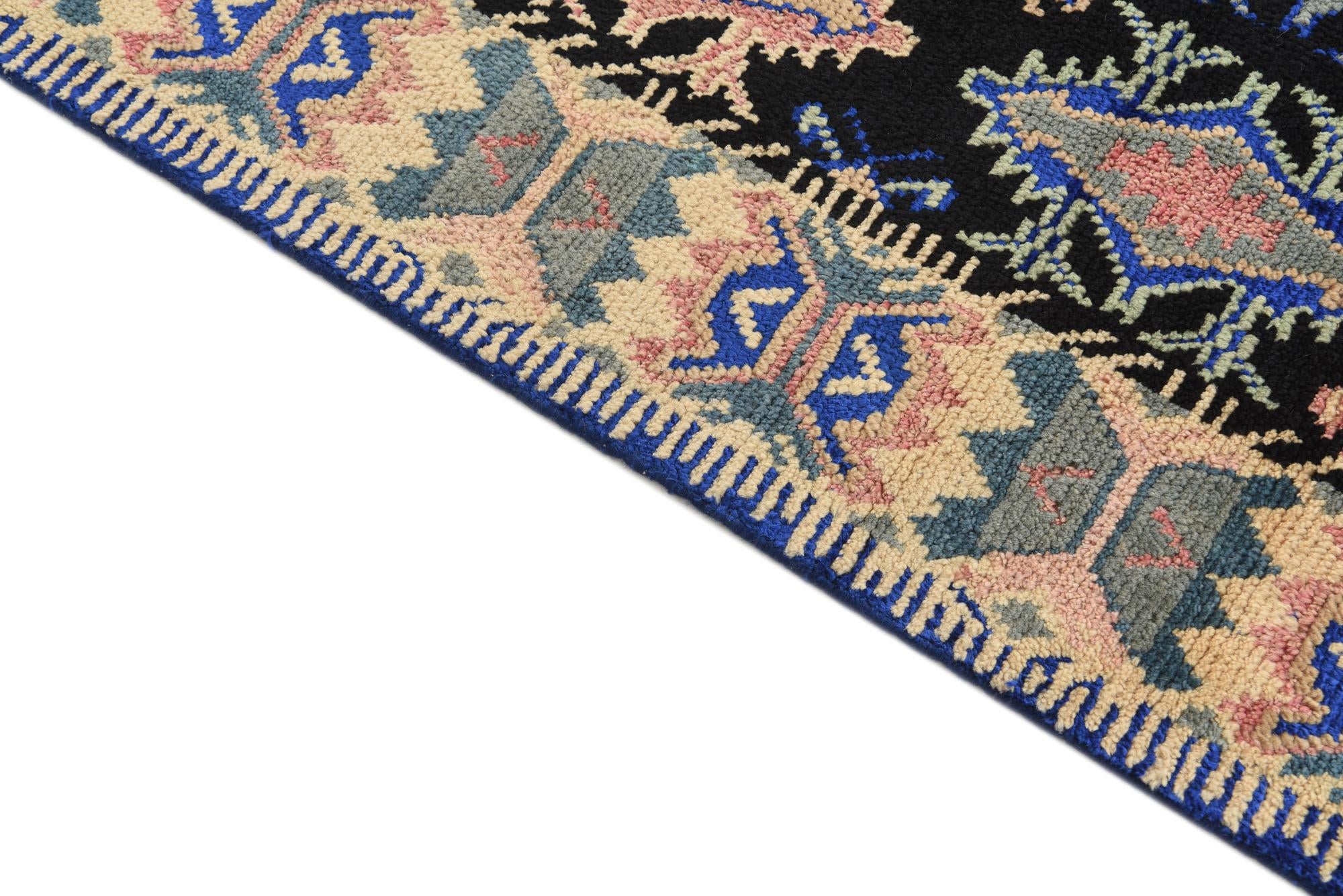 5' 5 x 8' 3 Hand Knotted Darya Rug