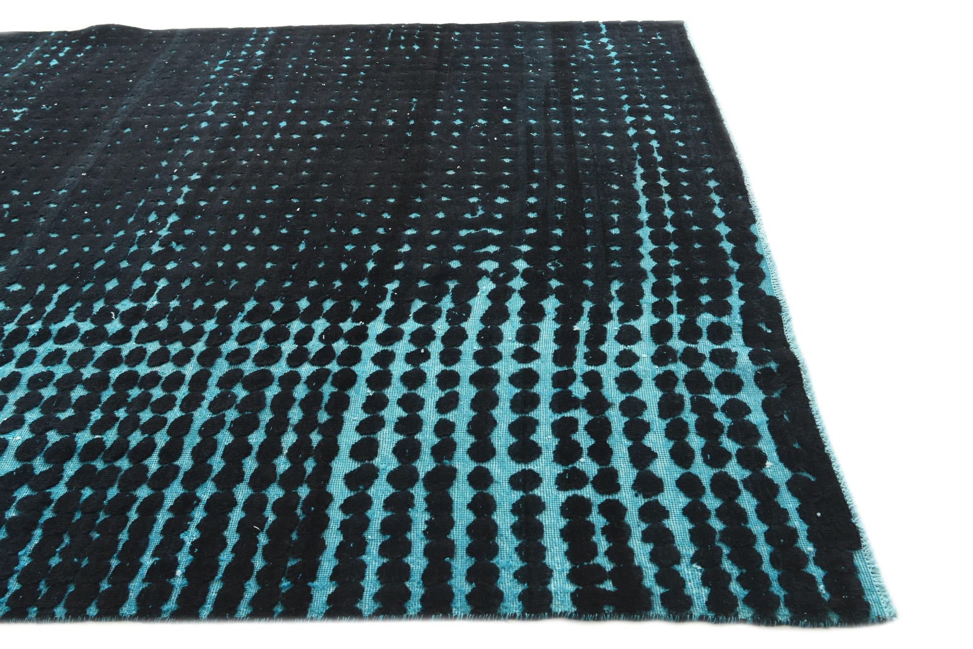 7' 6 x 10' 2 Hand Knotted Darya Wool Rug