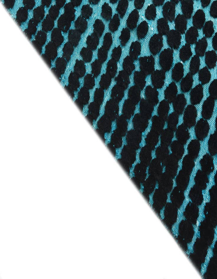 Detail image of 7' 6 x 10' 2  Hand Knotted Darya Wool Rug